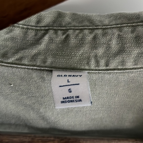 Sage Green Washed Denim Button-down Size L - Picture 3 of 4